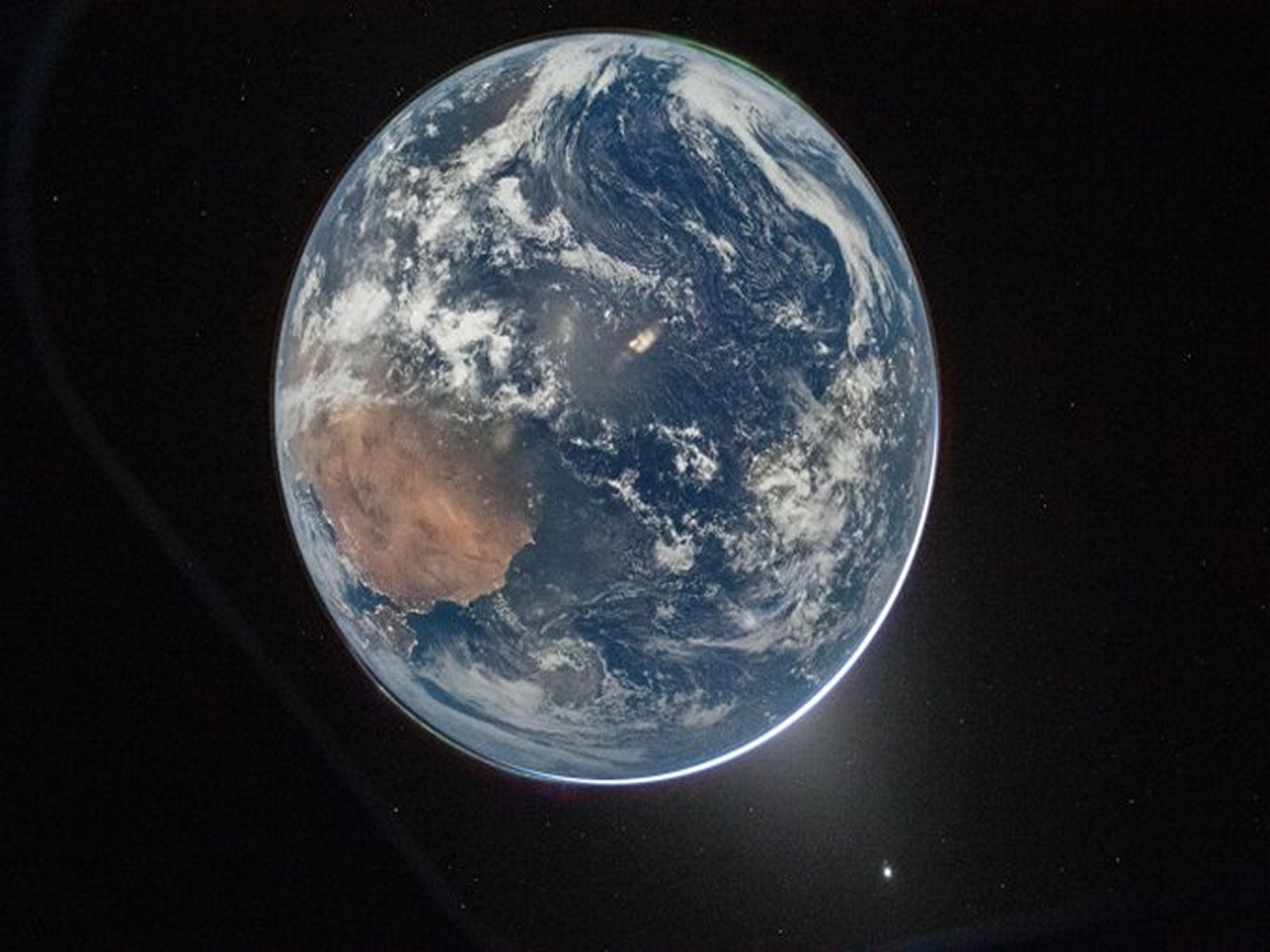 Earth view from space (Photo/@NASA)