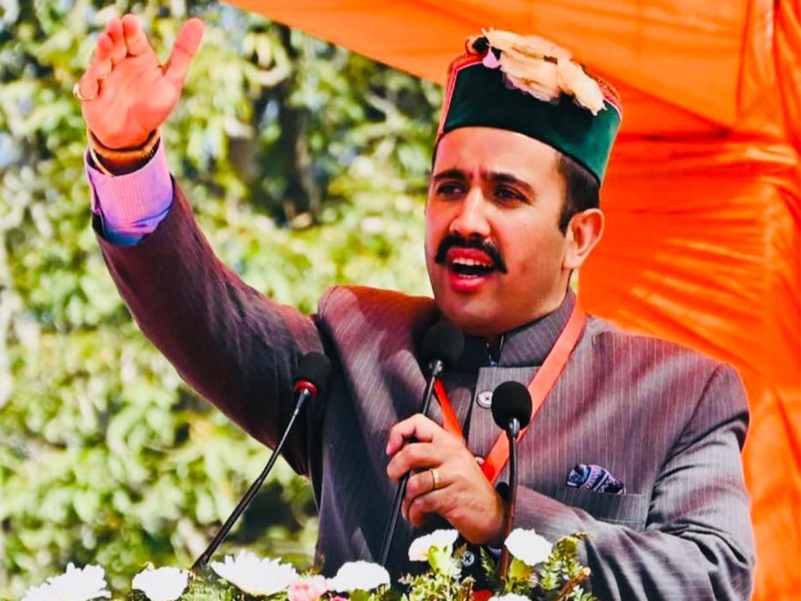 Himachal Pradesh Public Works Department Minister Vikramaditya Singh (Photo/Facebook/Vikramaditya Singh)