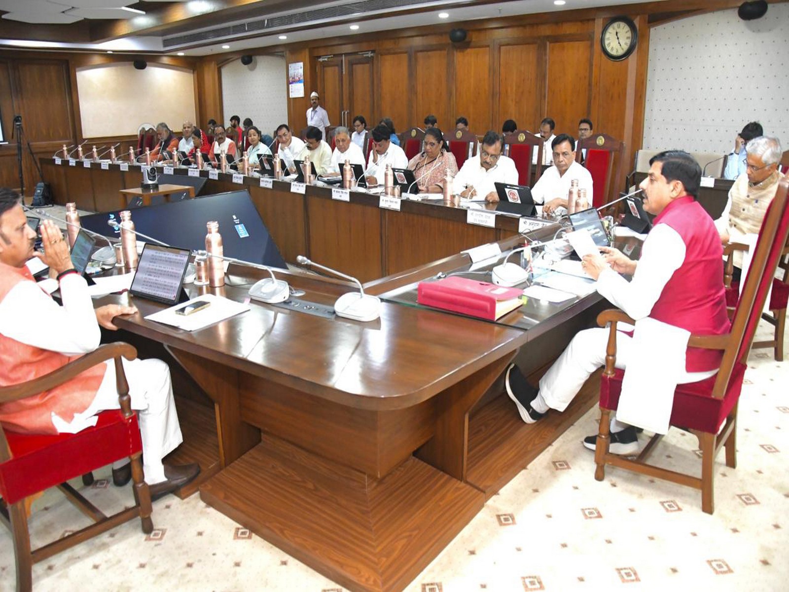 MP CM Mohan Yadav is chairing the cabinet meeting (Photo/DPR)