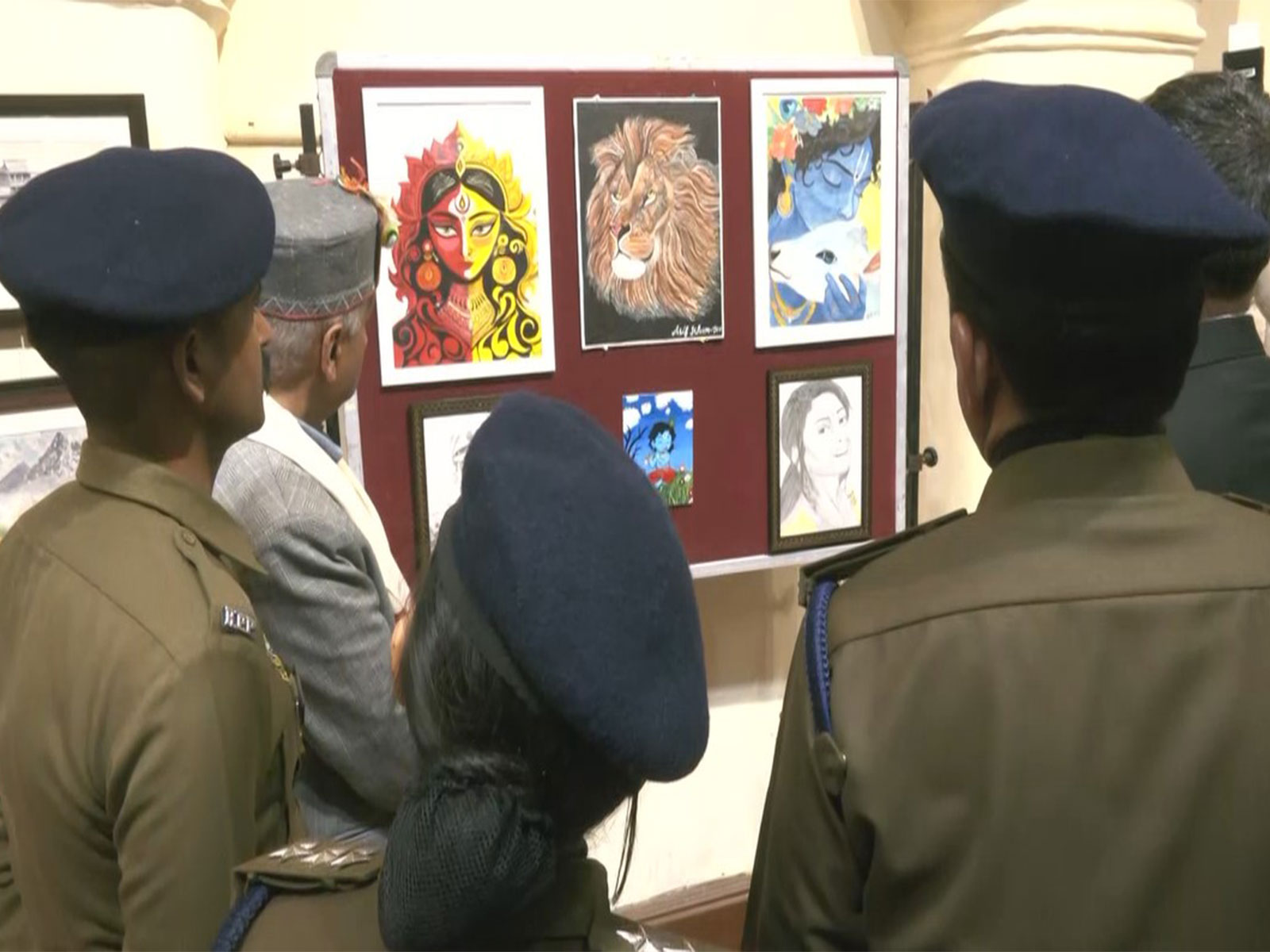 Himachal Police organises art exhibition in Shimla (Photo/ANI)