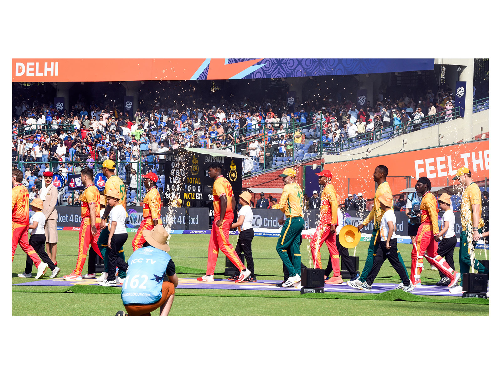 South Africa and Zimbabwe men's cricket teams (Photo: ANI)