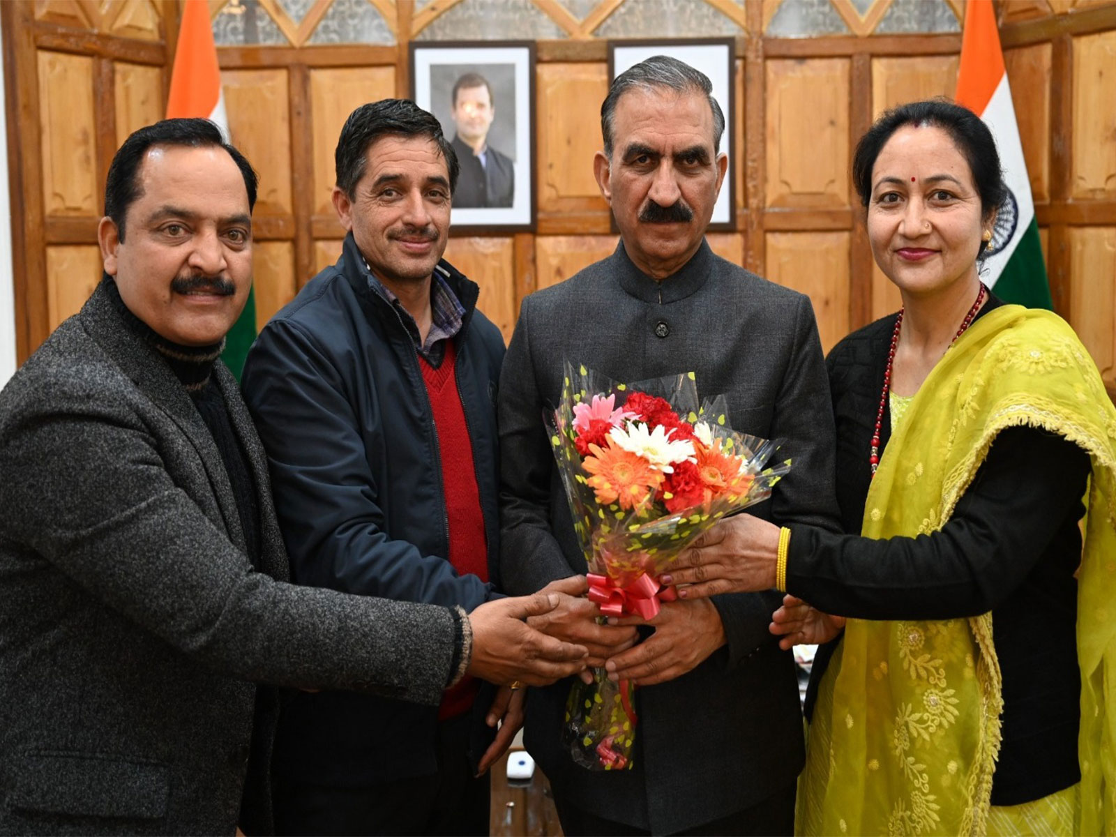 Himachal delegation of state Computer Teachers' Association meets CM Sukhu. (Photo/CMO)