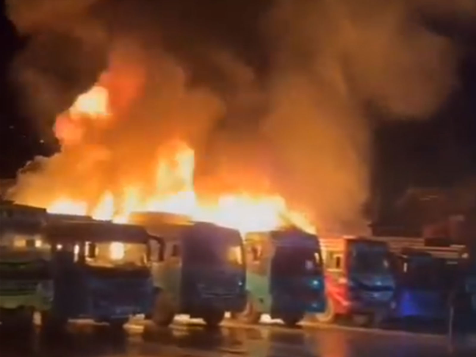 Buses engulfed in flames at Kupwara bus stand (Photo/Fire Department)