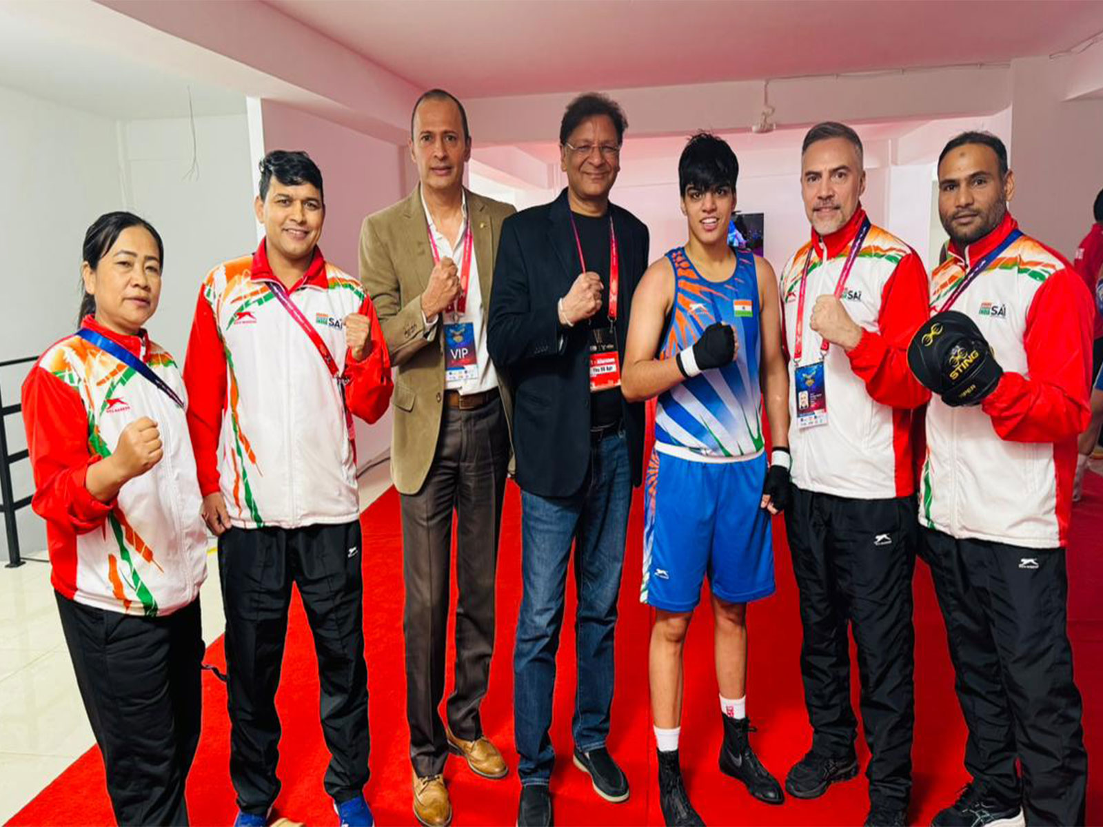 Priya (60 kg) celebrates her gold medal win with BFI president Ajay Singh and the coaches at Asian Boxing Championship 2026 (Photo: Asian Boxing Championship)