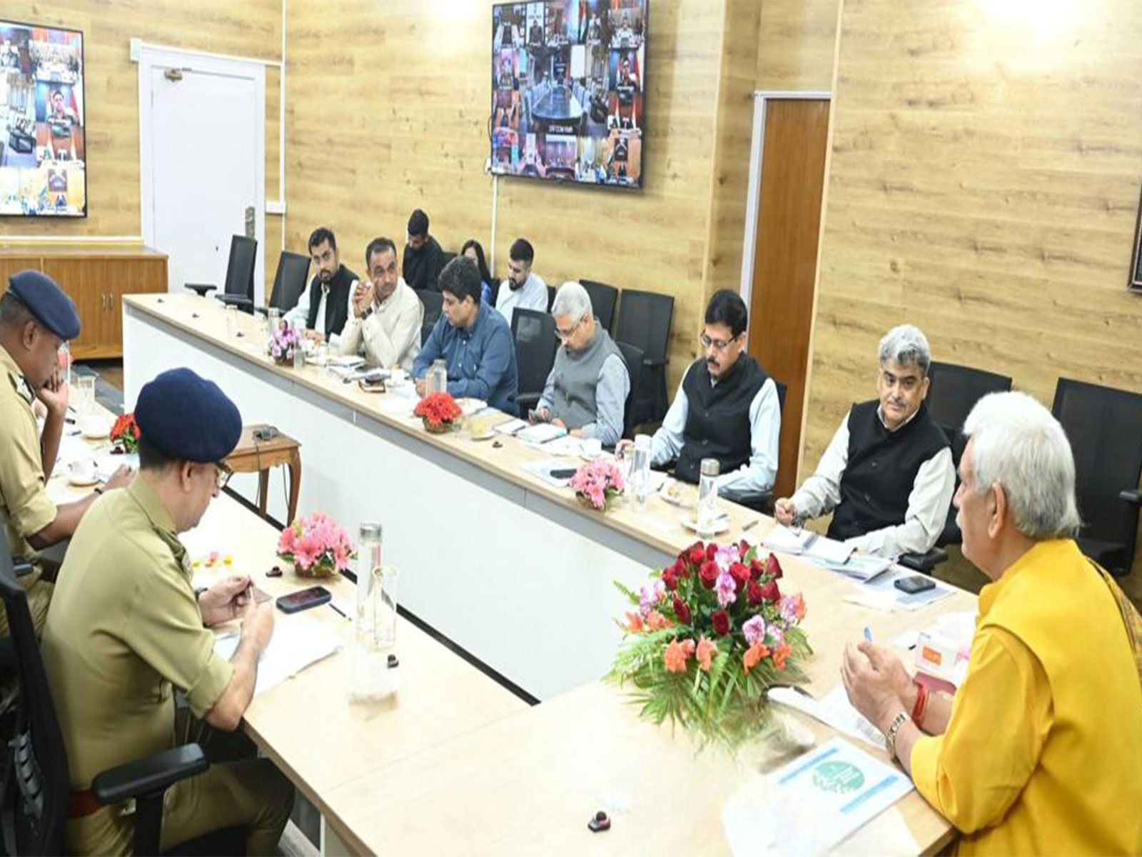 Lieutenant Governor reviews preparedness for 100-day intensive campaign under 'Nasha Mukt Jammu Kashmir Abhiyaan' (Photo/J&K Government)