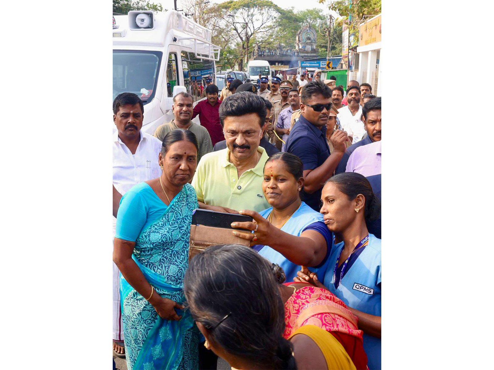 Tamil Nadu Chief Minister MK Stalin pose for a group selfie during an election campaign (File Photo/ANI)