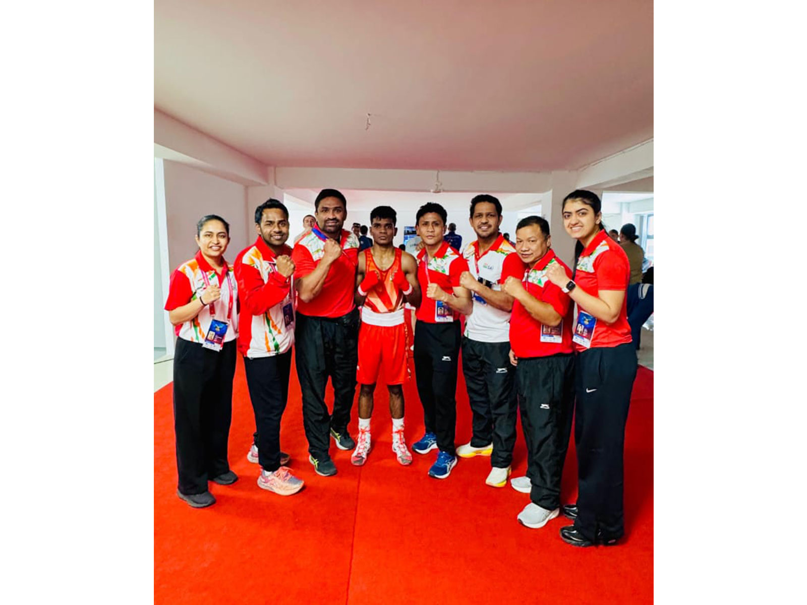 Vishvanath Suresh with his support staff in Ulaanbaatar. (Photo/Asian Boxing)