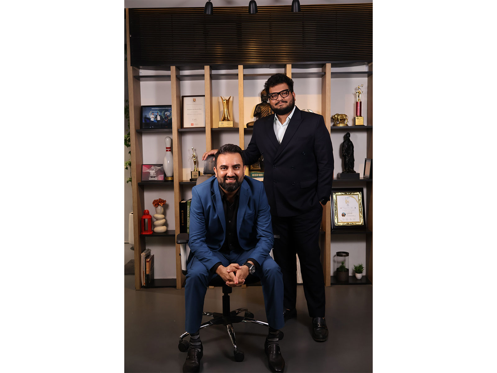 Vaibhav Kanabar & Saumitra Bhatkhalkar from West Avenue Realty successfully raise 50 crores NCDs Within Three Years of Operations