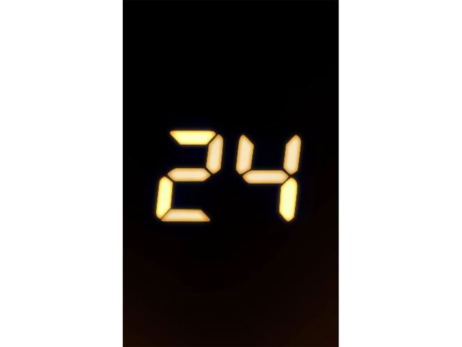 Anil Kapoor's 24 (Photo/Instagram@JioHotstar)