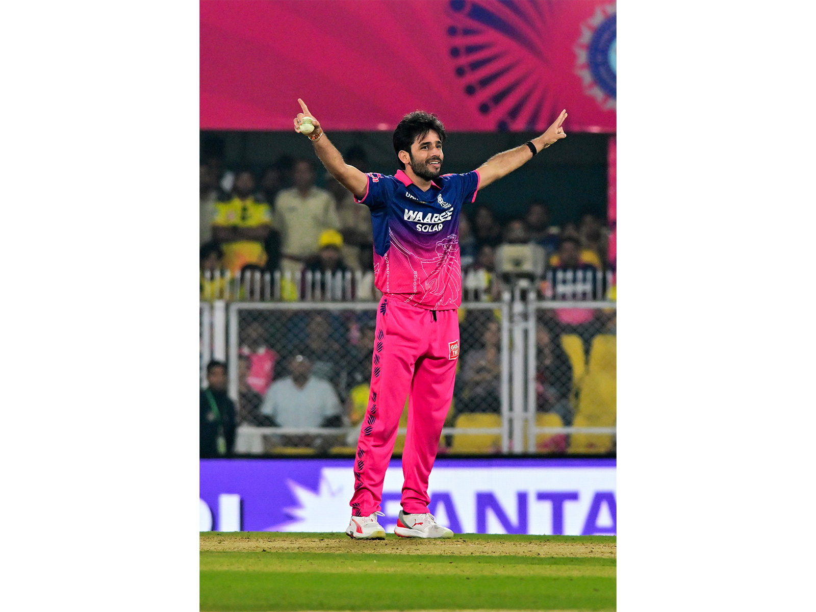 Ravi Bishnoi celebrating (Photo: ANI)