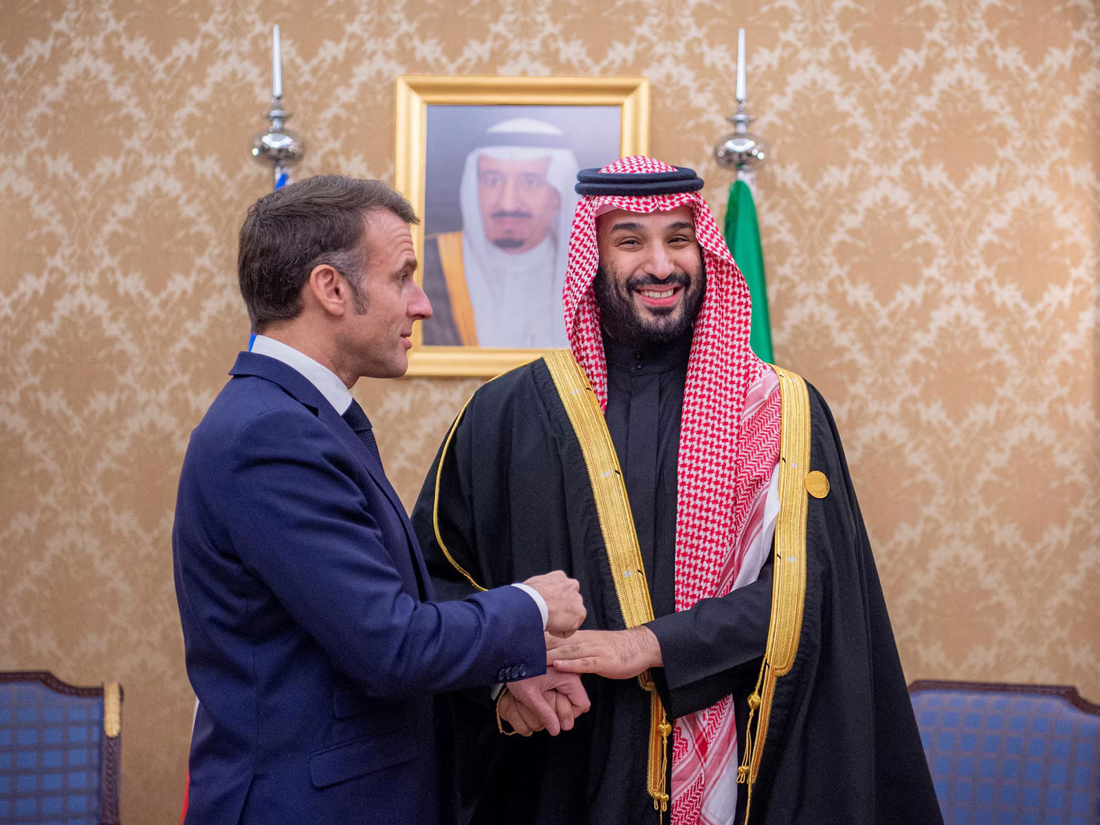 French President Emmanuel Macron (on left) with Saudi Crown Prince Mohammed bin Salman (Photo/Reuters)