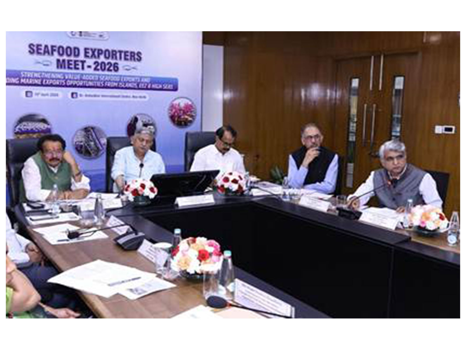 Fisheries, Animal Husbandry & Dairying Minister Rajiv Ranjan Singh at the meet (Photo/PIB)