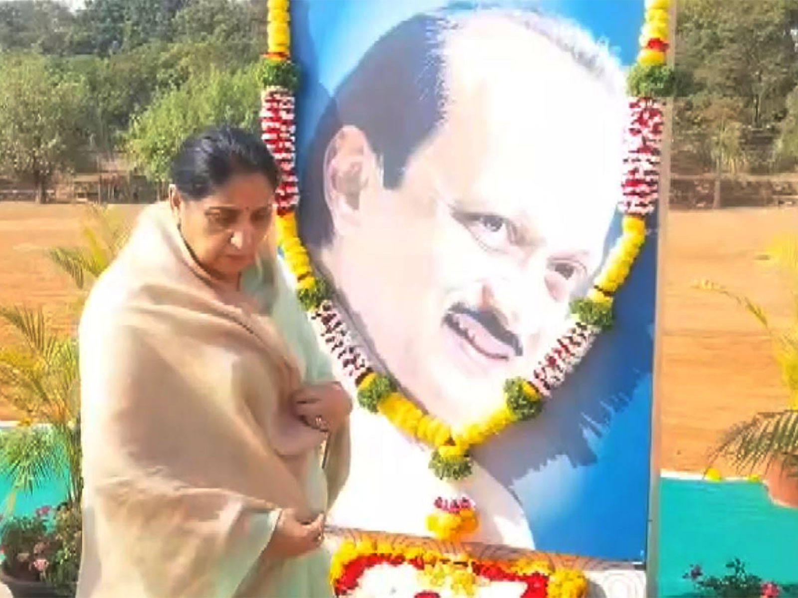 Sunetra Pawar visits Ajit Pawar's memorial in Baramati ahead of assembly bypoll campaign (Photo/ANI)