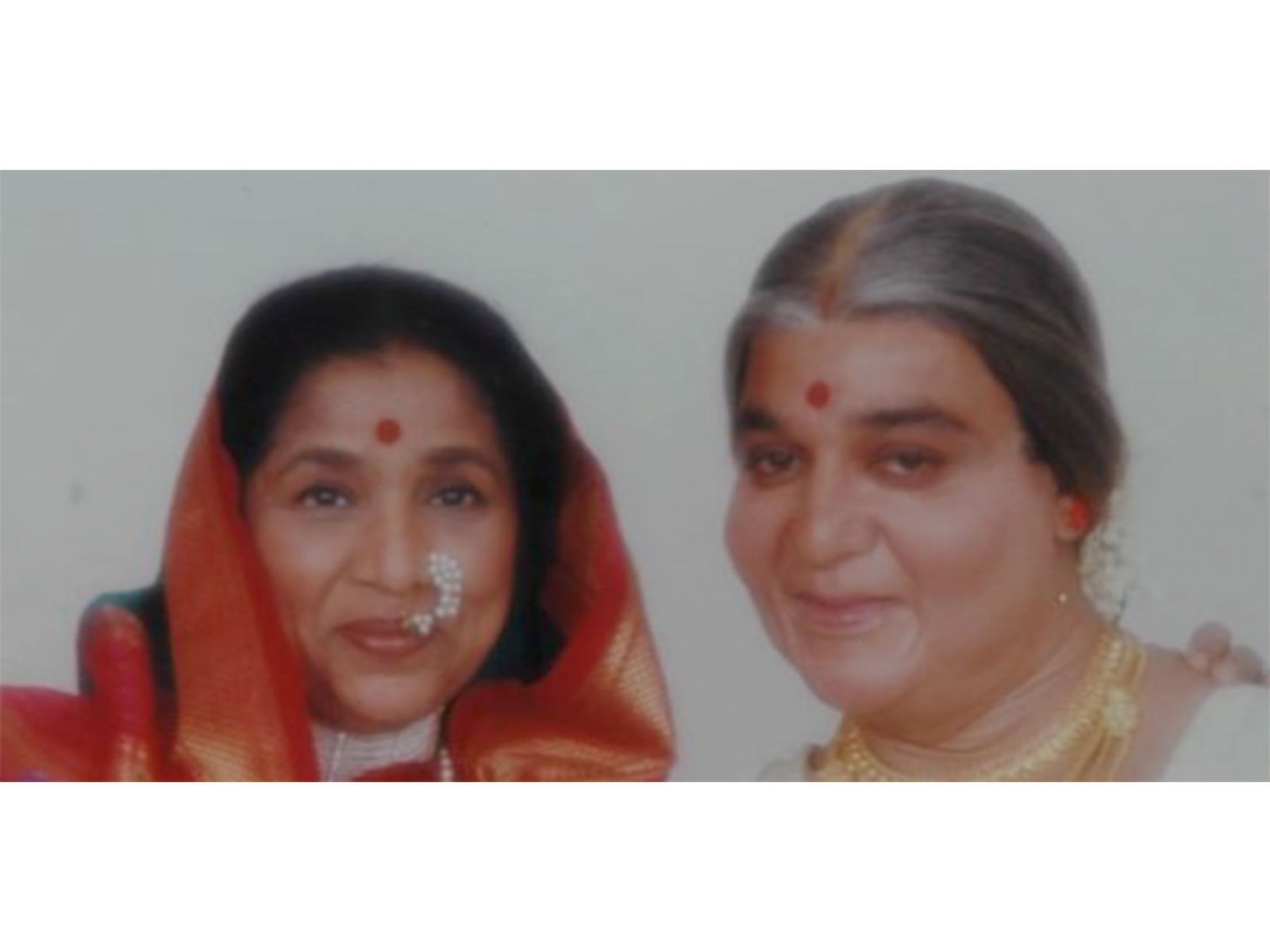 Photo from sets of Chachi 420 (Image source: Kamal Haasan's X account)