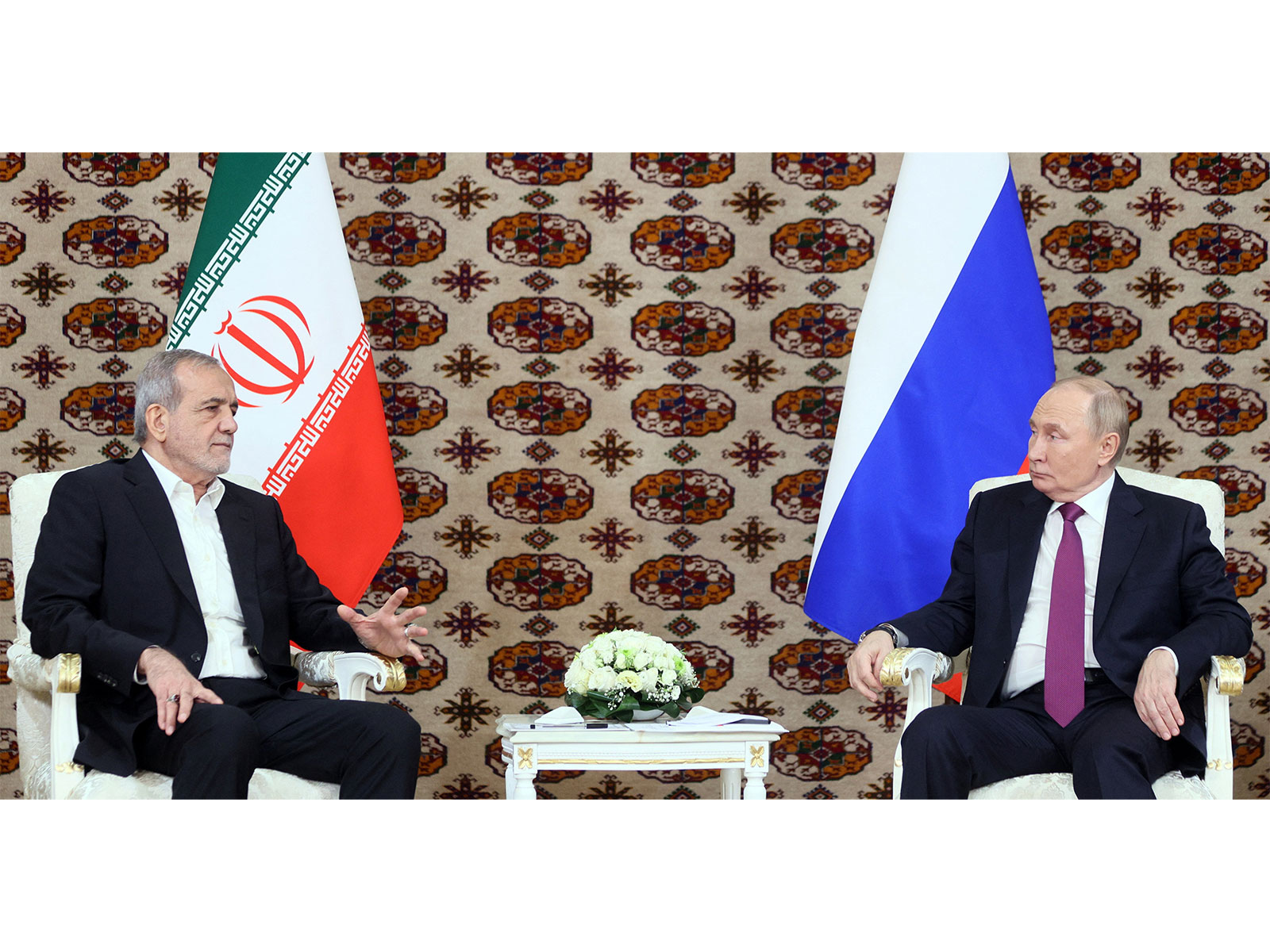 Russian President Vladimir Putin with his Iranian counterpart Masoud Pezeshkian (File Photo/Reuters)