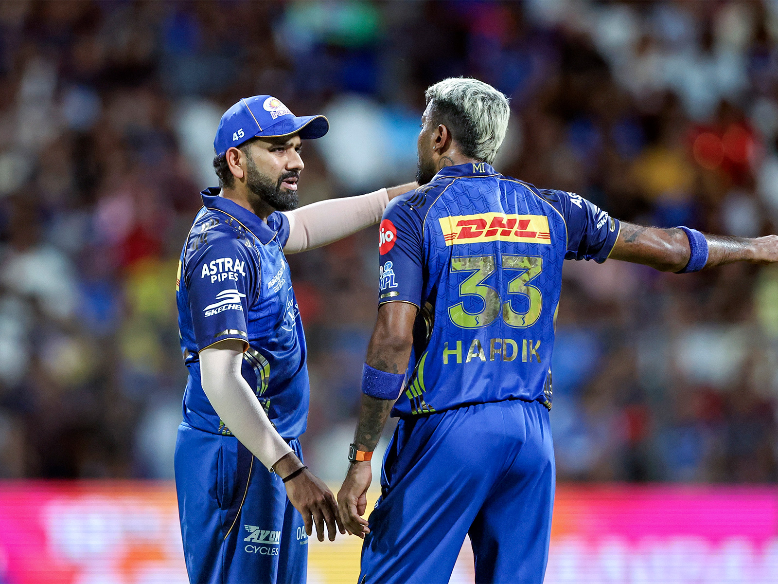MI's Rohit Sharma (left) and Hardik Pandya (right) (Photo: ANI)