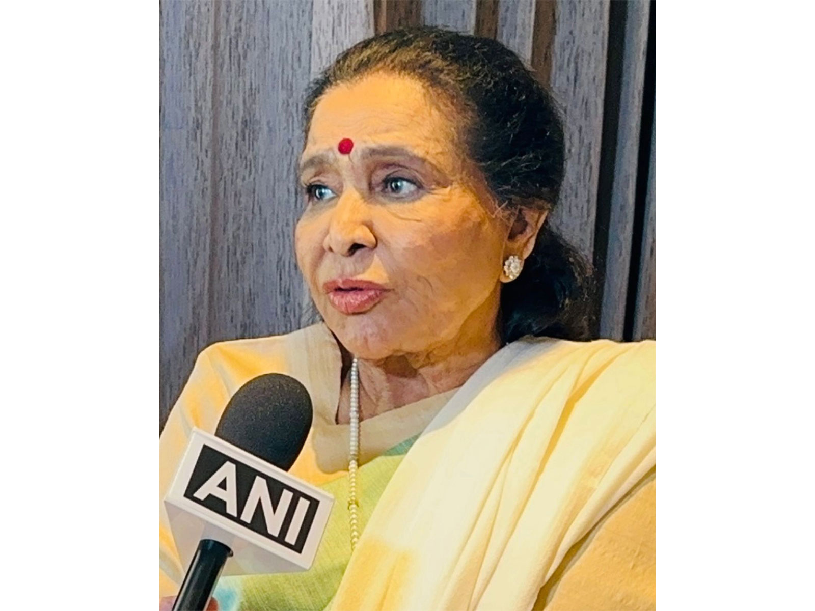 Legendary singer Asha Bhosle (Image source: ANI)
