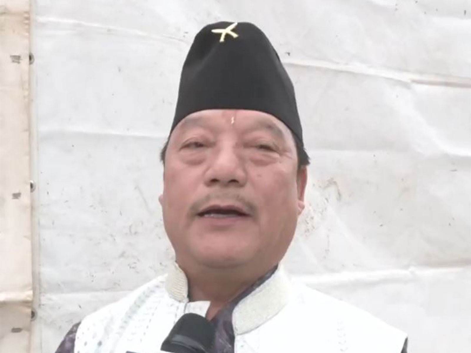 Chief of Gorkha Jana Mukti Morcha (GJMM), Bimal Gurung (Photo/ANI)