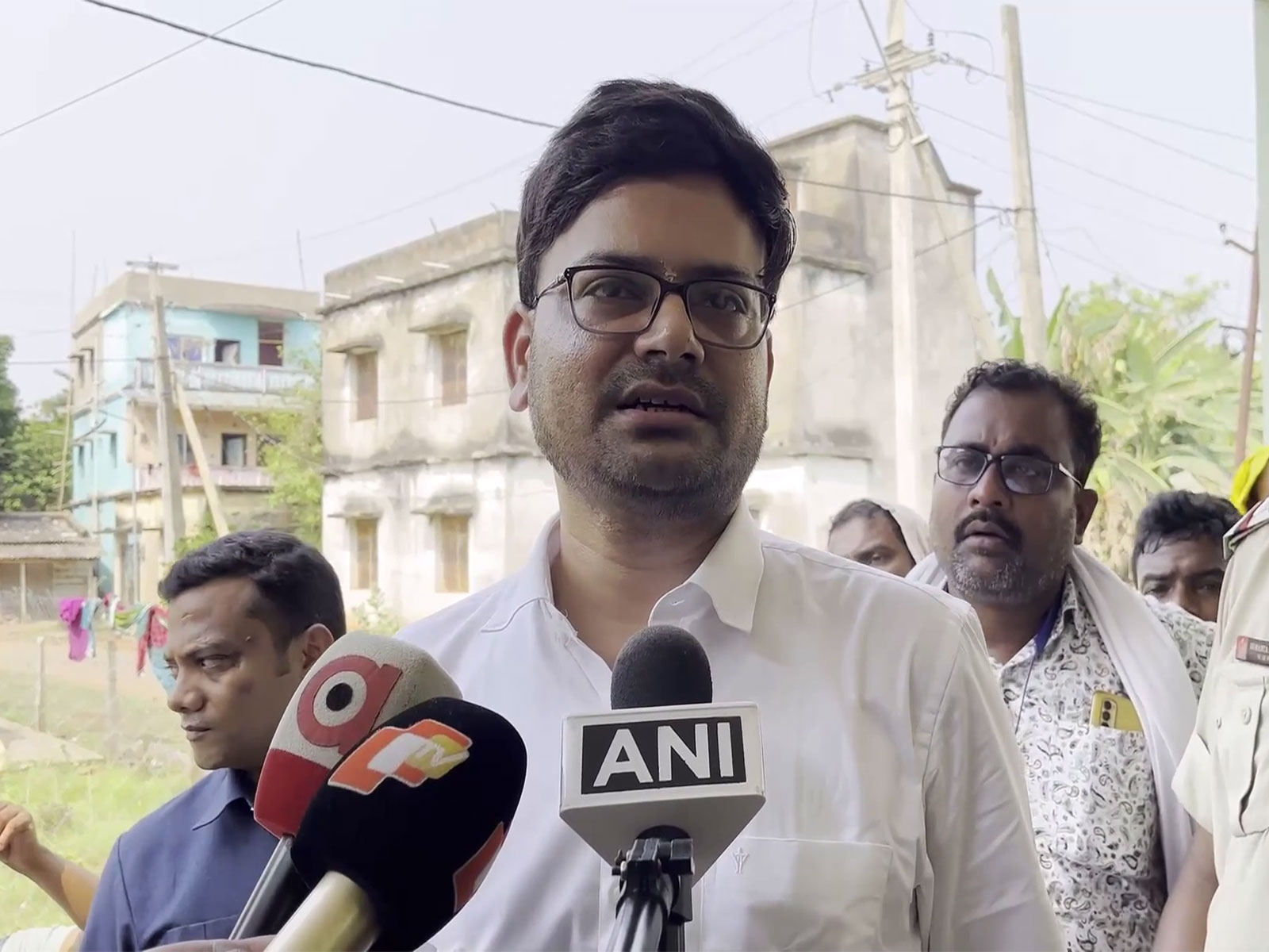 Revenue Divisional Commissioner of Mayurbhanj, Odisha to inquire into the cause of the student's death (Phoot/ANI)