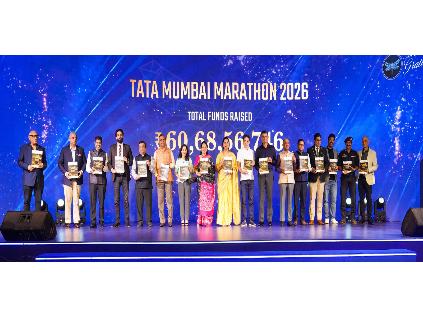 Ritu Tawde, Mayor of Mumbai along with the dignitaries unveils the Tata Mumbai Marathon 2026 Philanthropy Docket at the Evening of Gratitude. (Photo/Tata Mumbai Marathon)