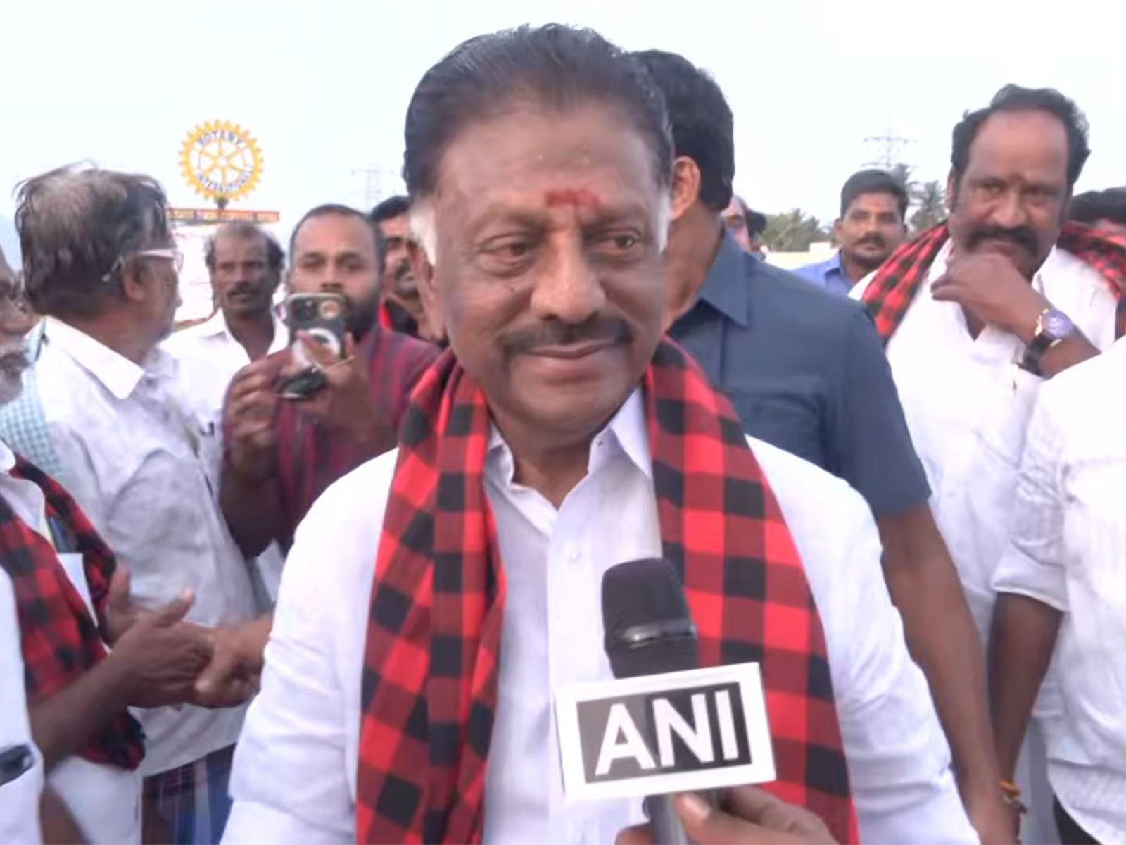 Former Tamil Nadu CM and DMK candidate O Panneerselvam (Photo/ANI)