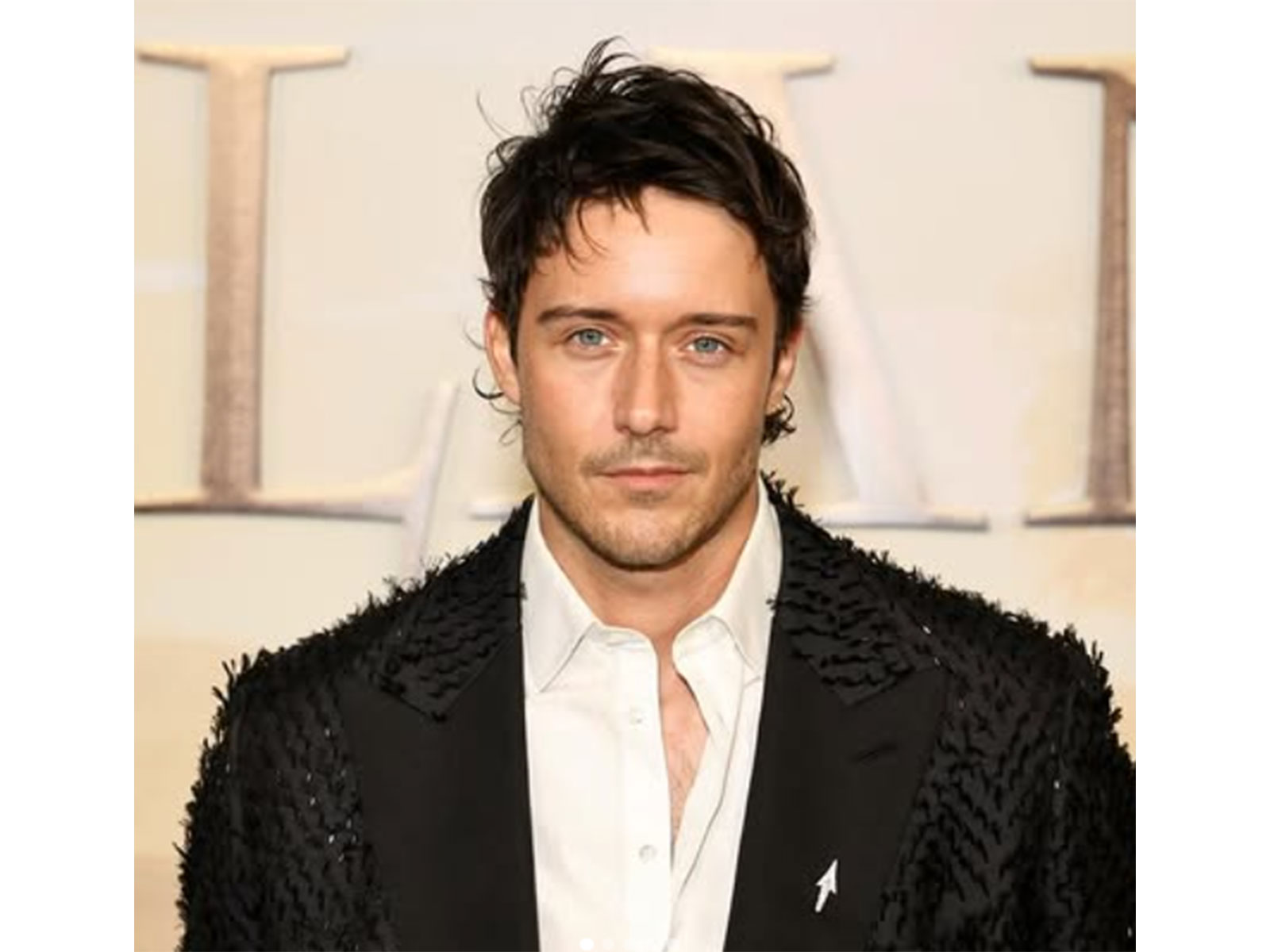 Cesar Domboy (Photo/Instagram/@cesardomboy)