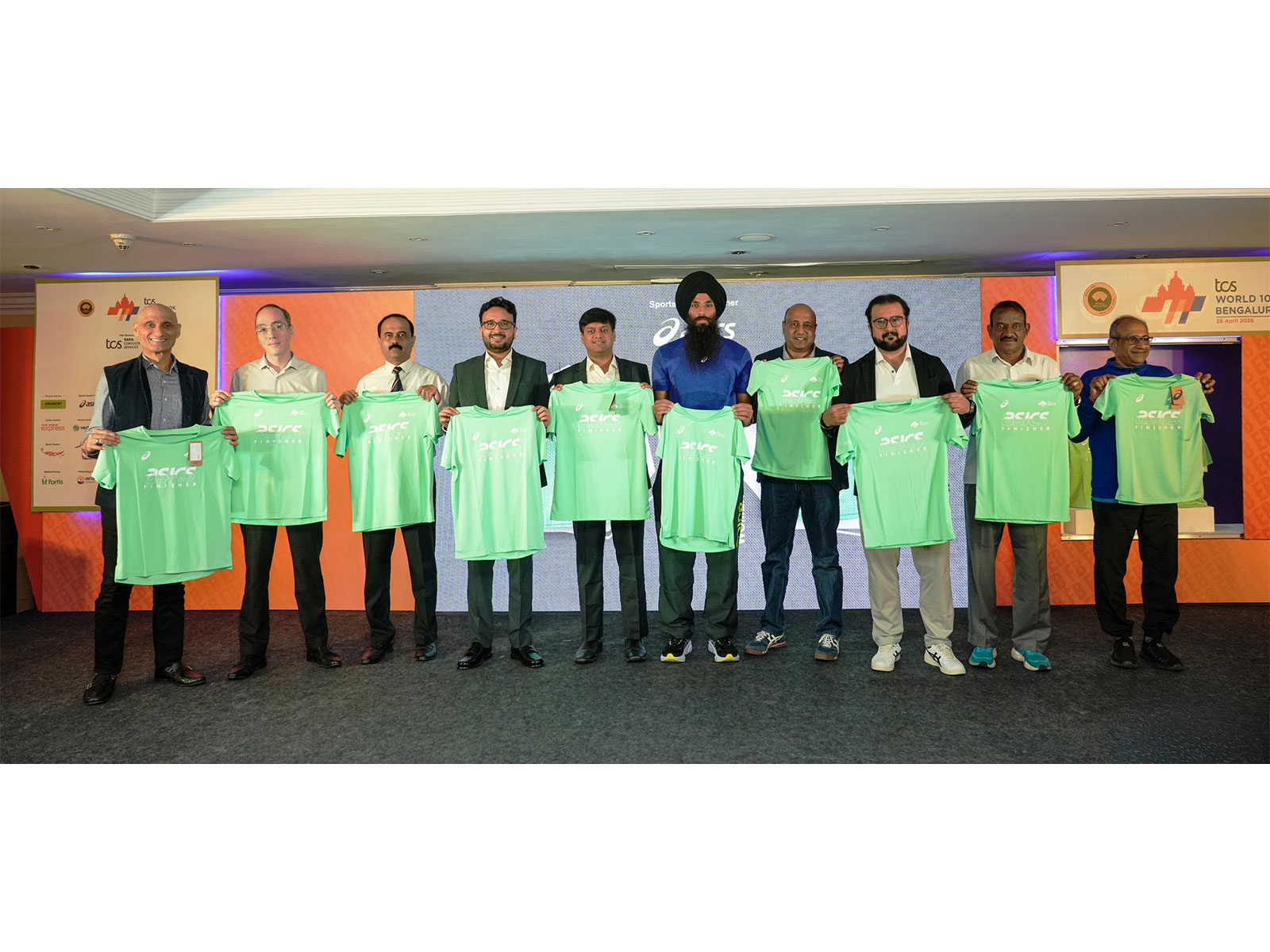 TCS World 10K Bengaluru 2026 Tee unveiling (Photo: TCS World 10K Bengaluru)