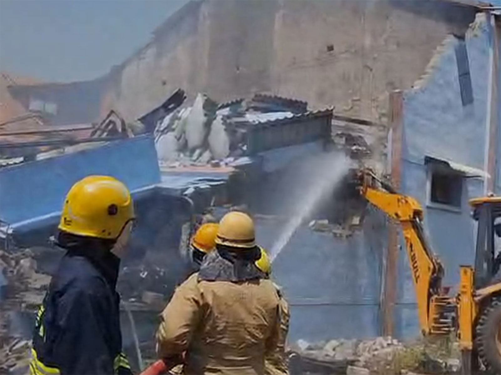 Fire breaks out at the Vijayalakshmi Warehouse in Tamil Nadu (Photo/ANI)