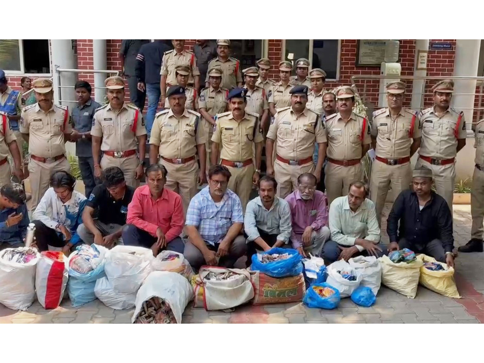 Police crackdowns on sale of tobacco products near schools (Photo/ANI)