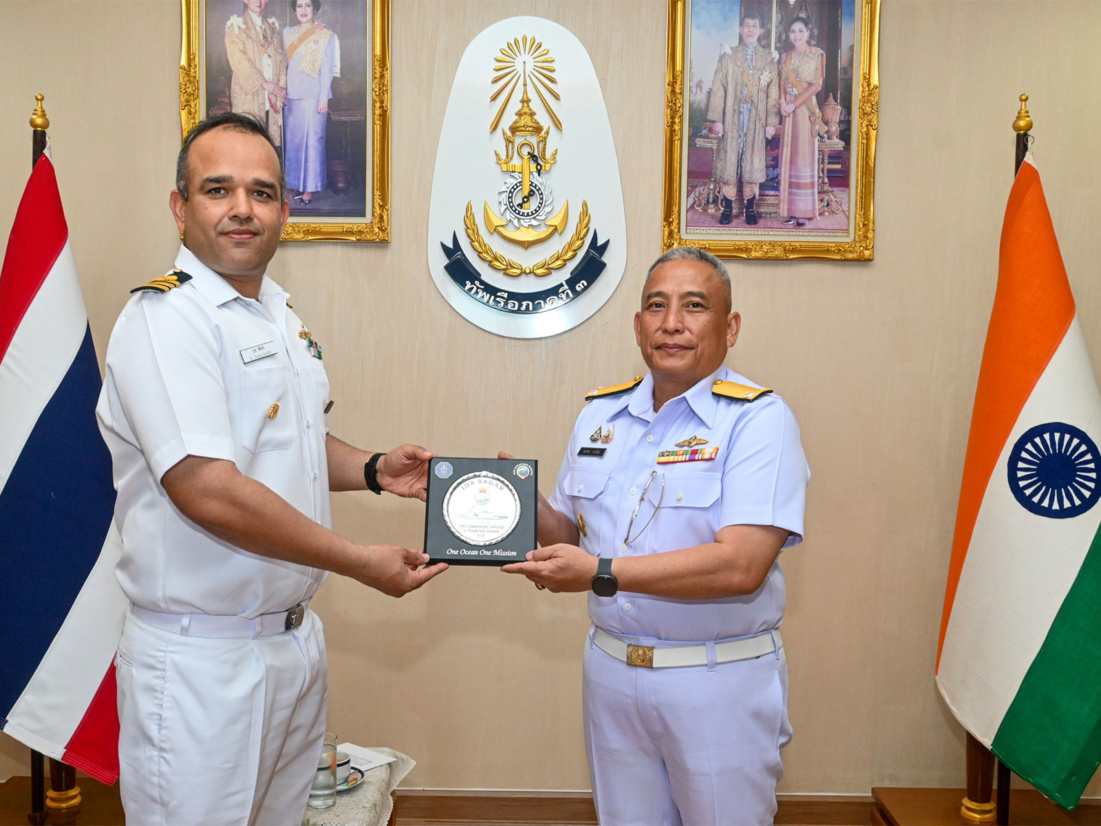 Commander Siddharth Chaudhary, Commanding Officer, INS Sunayna called on Rear Admiral Sathaporn Wajarat, Chief of Staff of the Third Naval Area Command, RTN (Photo/PIB)