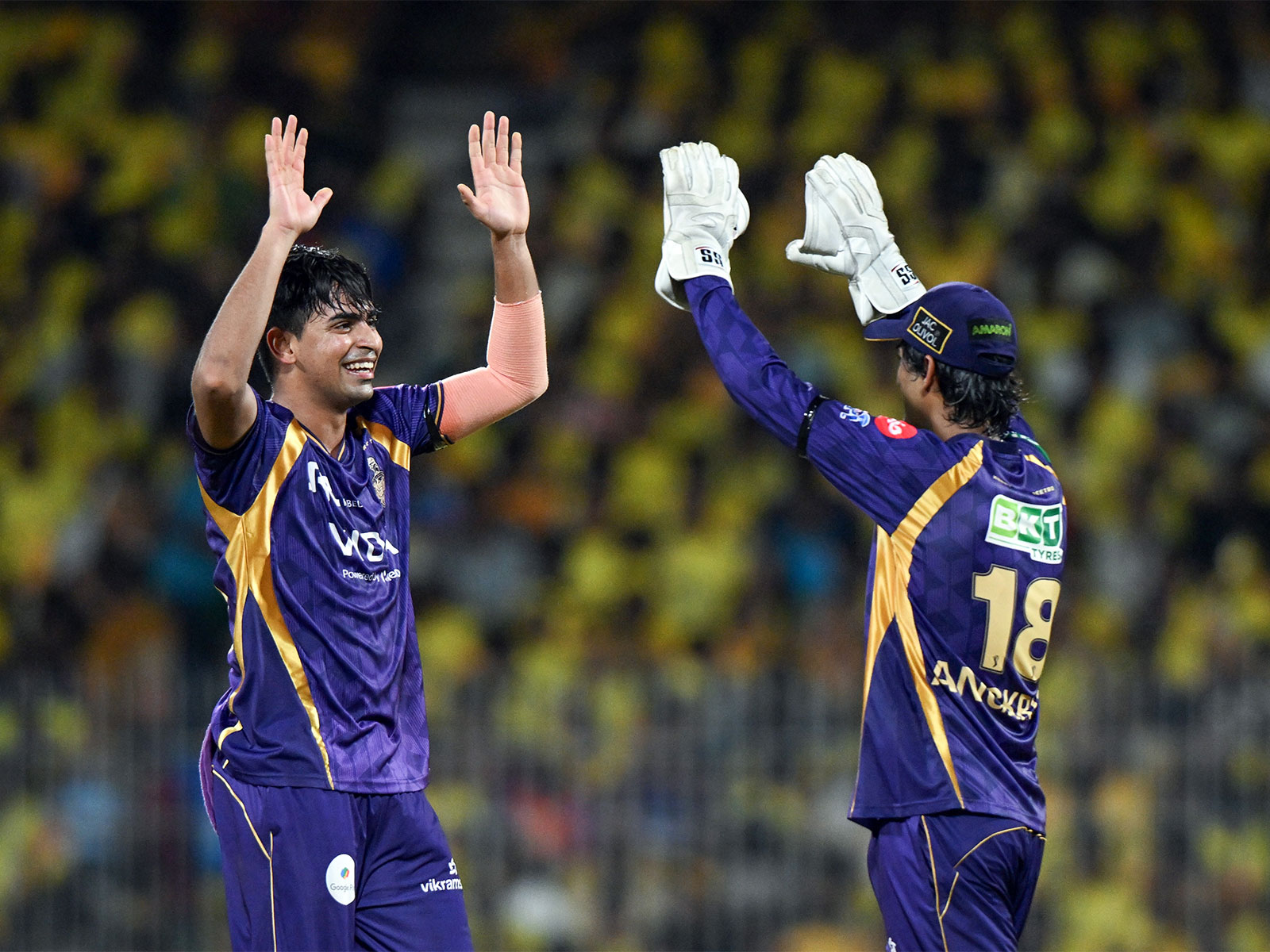 Kolkata Knight Riders' Kartik Tyagi and Angkrish Raghuvanshi (Photo/ANI)