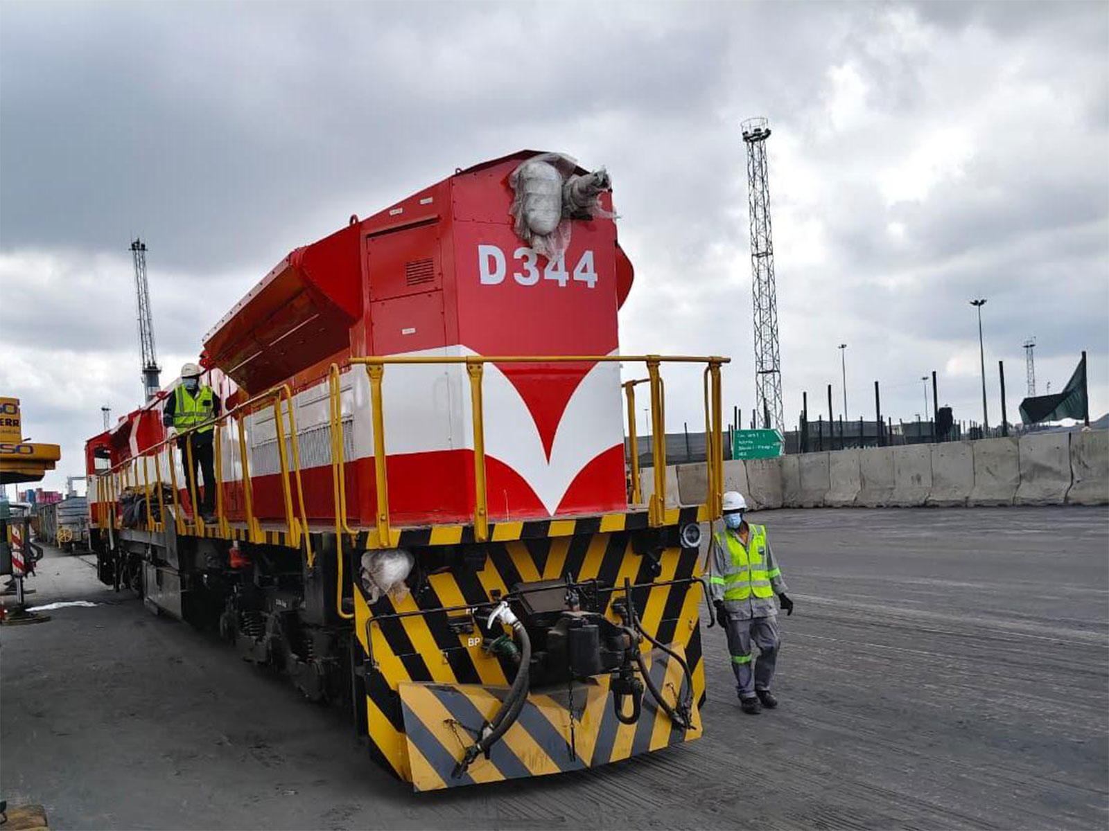 3,300 HP locomotives manufactured at Banaras Locomotive Works (Photo/@RailMinIndia)