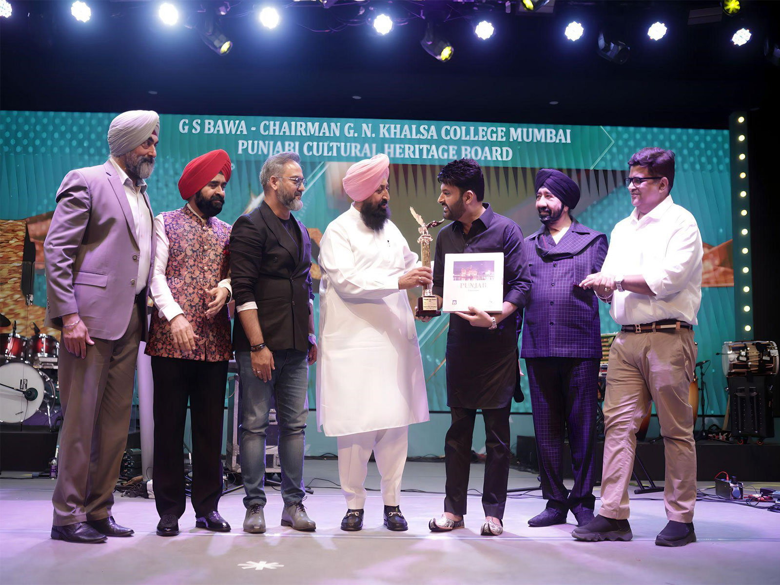 Mumbai Mein Bhi Hamara Punjab Basa Hua Hai": Kapil Sharma Honoured by Charan Singh Sapra at Punjabi Icon Awards 2026