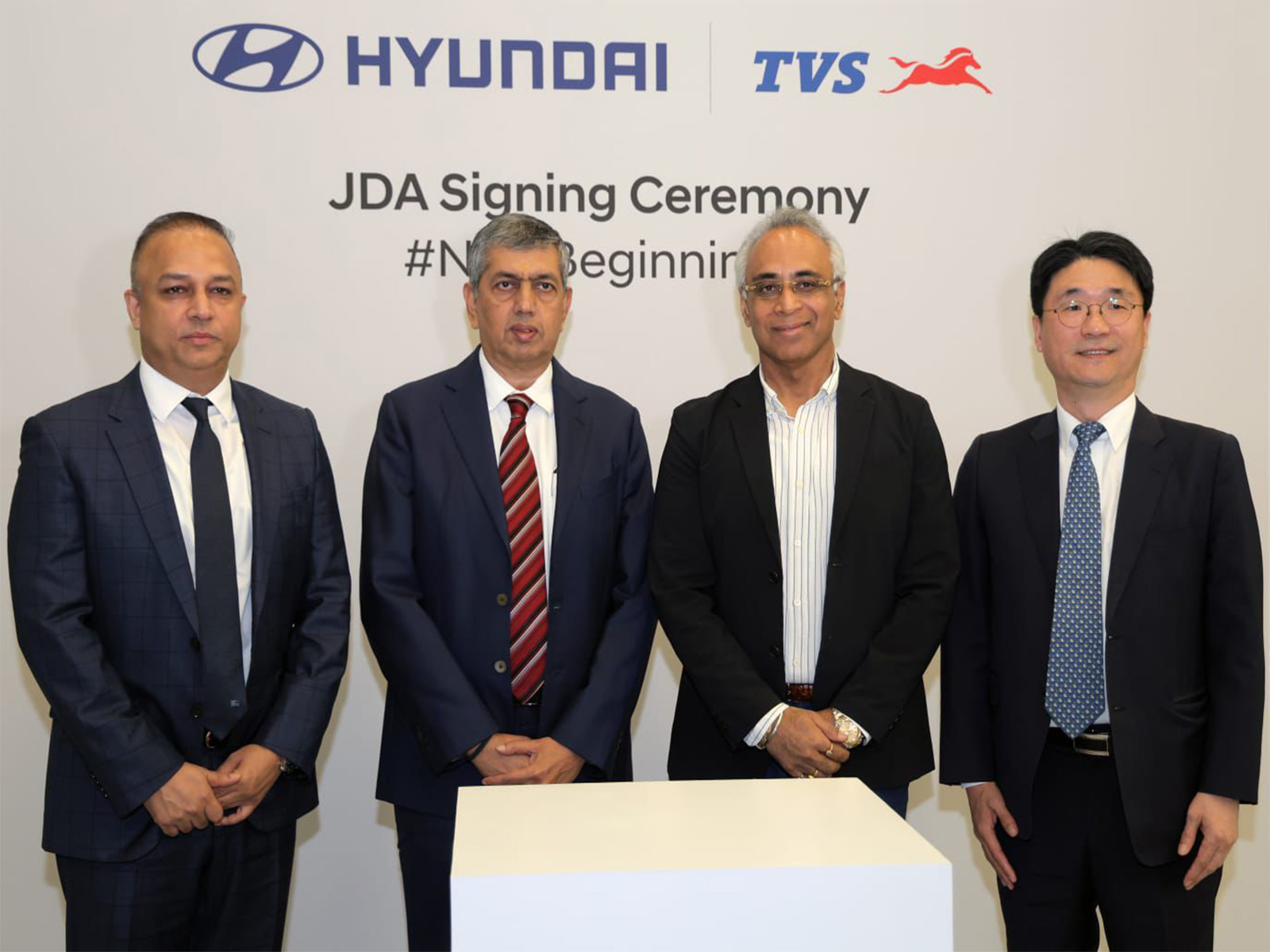 Hyundai Motor, TVS Motor sign pact to develop electric three-wheelers for India (Photo-ANI)