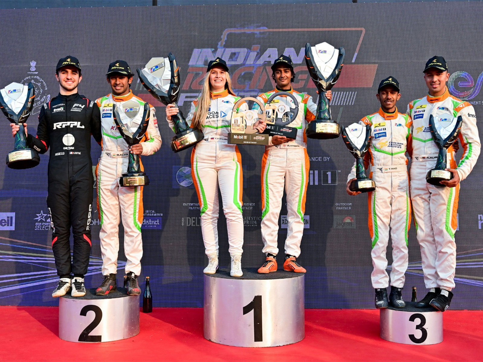Champions of Indian Racing League 2025-26 season, Goa Aces JA Racing (centre) (Photo: IRF)