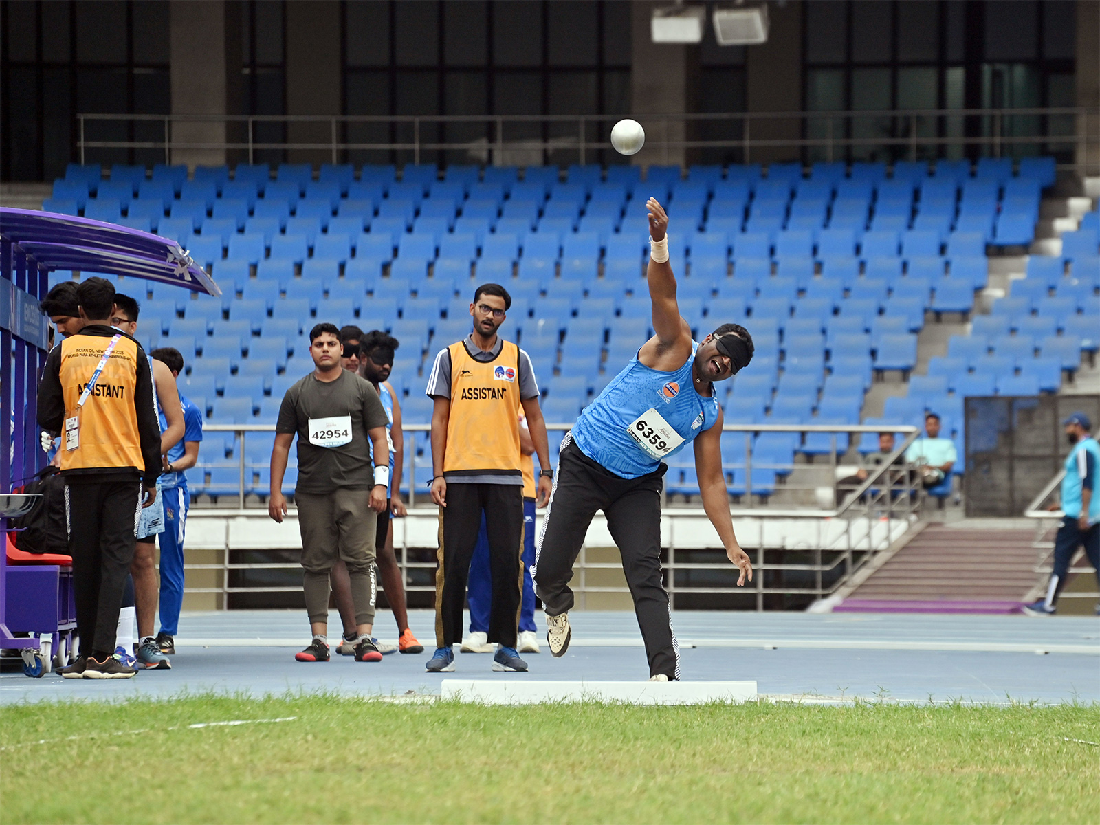 Indian parathlete Janak Singh in action. (Photo/ANI)