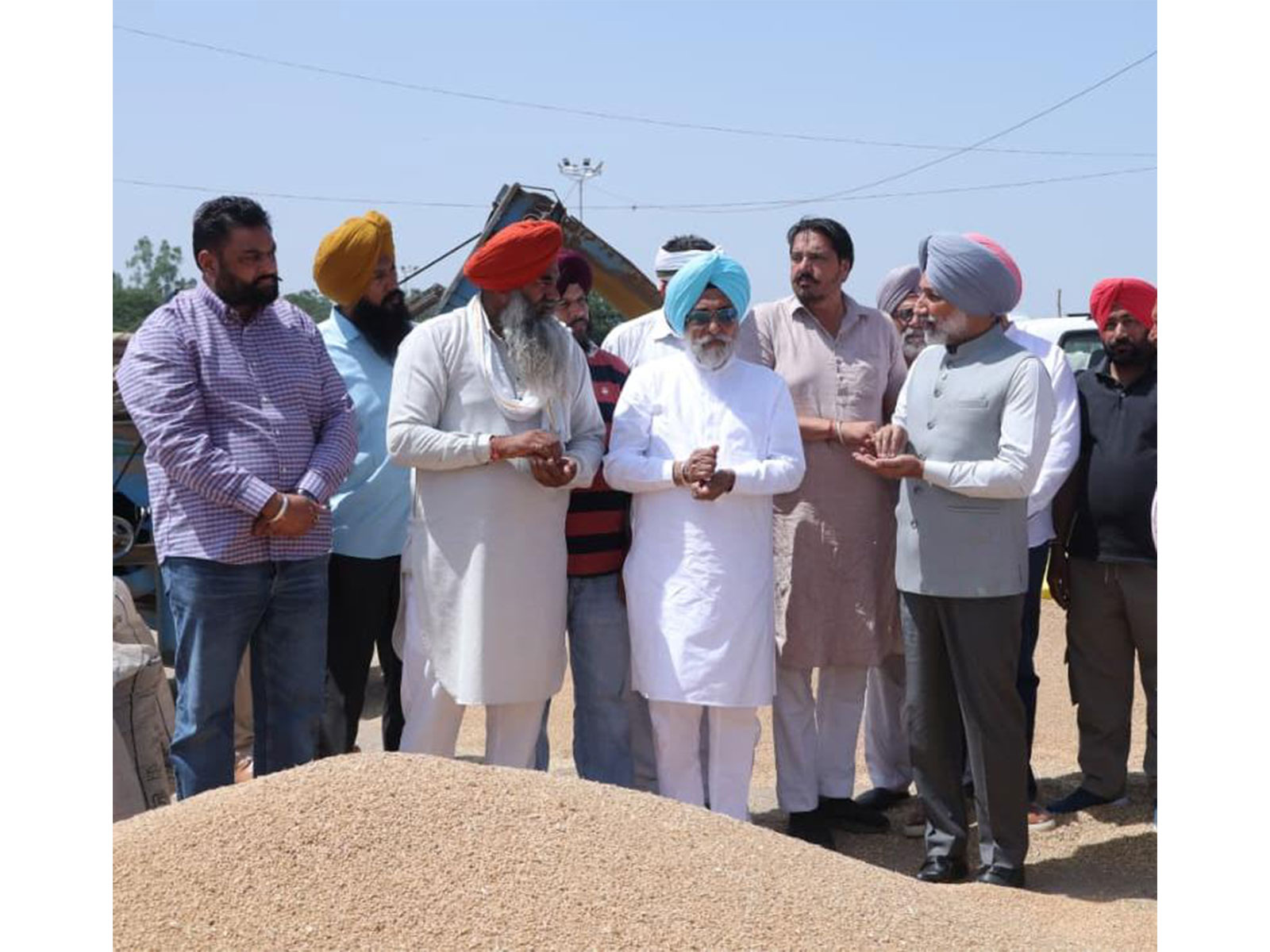 MP Satnam Sandhu takes stock of wheat procurement (Photo/ANI)