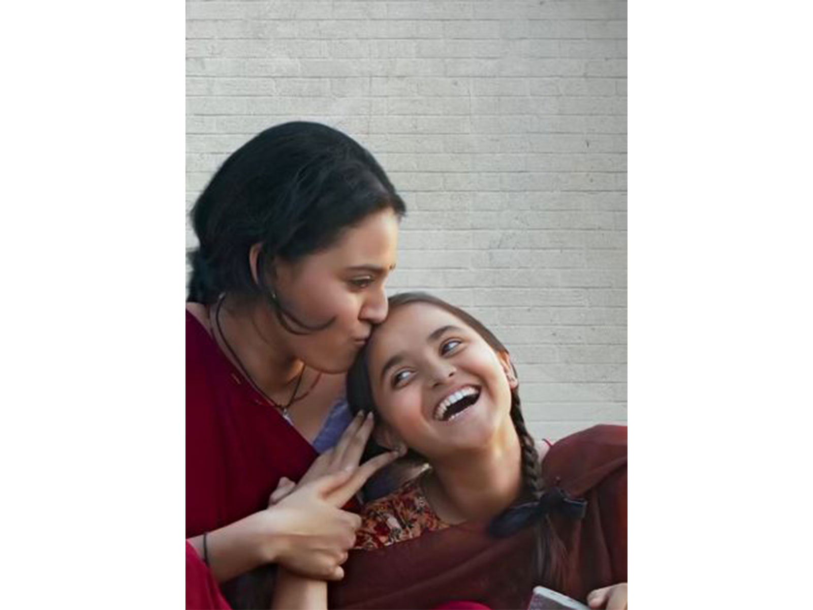 10 years of Nil Battey Sannata (Photo/Instagram@colouryellowmovies)