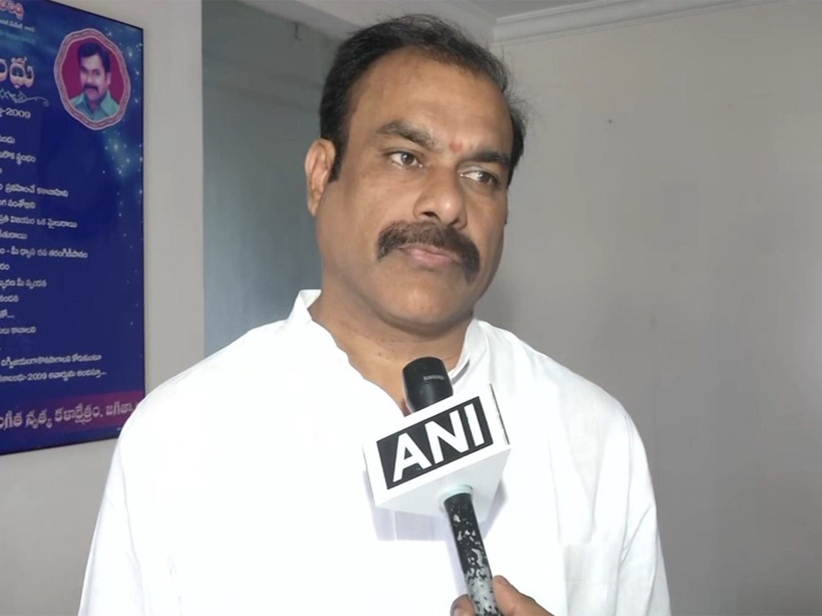 BRS leader Ravula Sridhar Reddy  welcomes Telangana High Court's verdict (Photo/ANI)