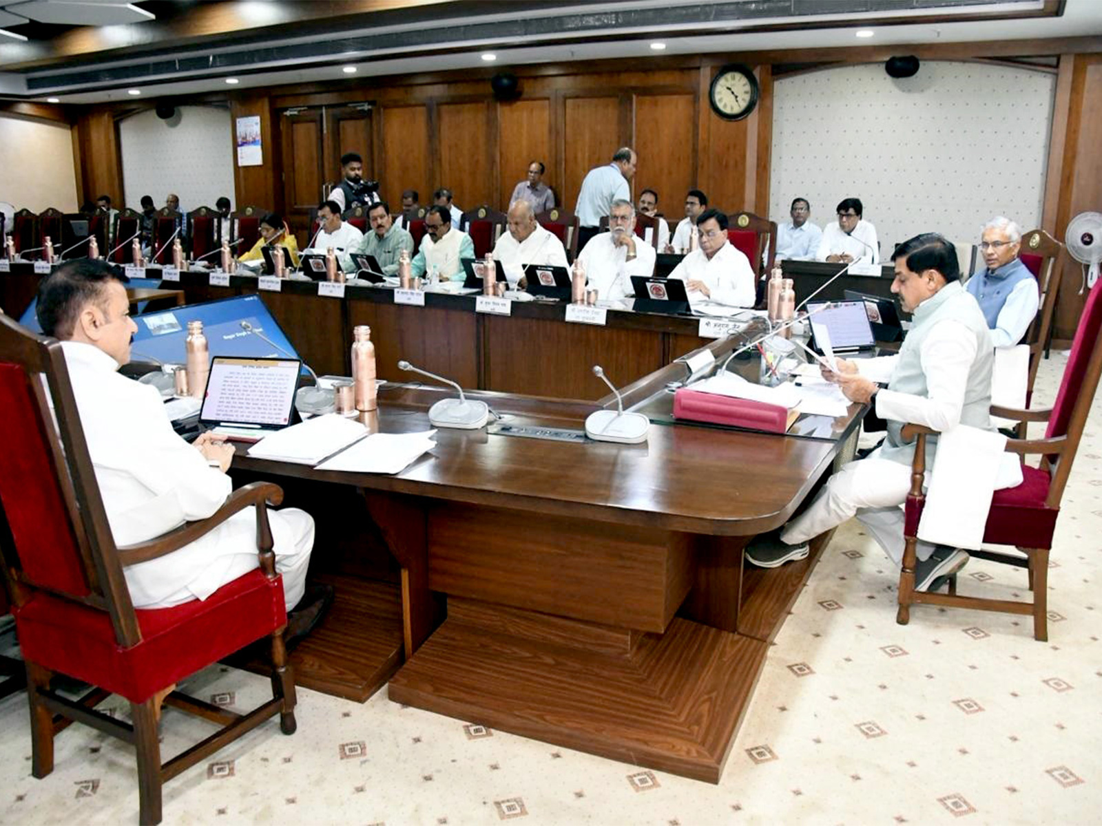 MP CM Mohan Yadav chairing the cabinet meeting (Photo/DPR)