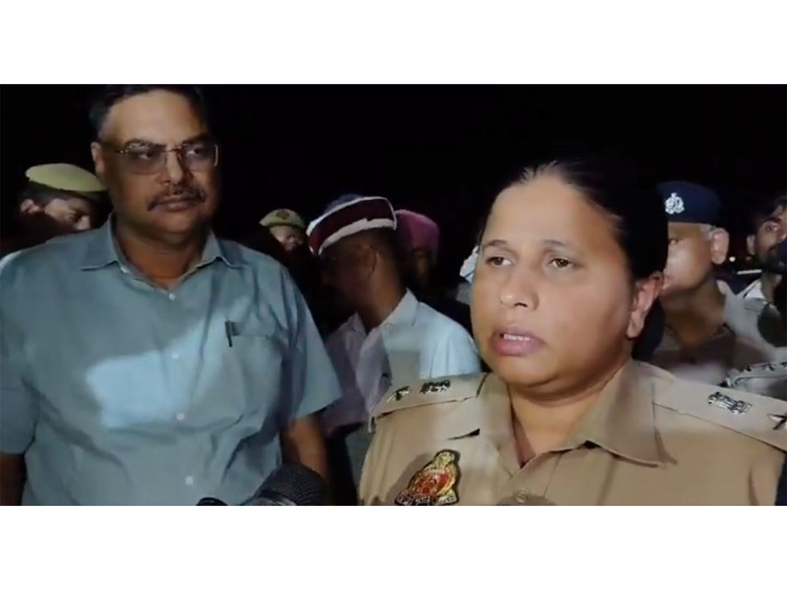 Mirzapur SP Aparna Rajat Kaushik (Photo X/@mirzapurpolice)