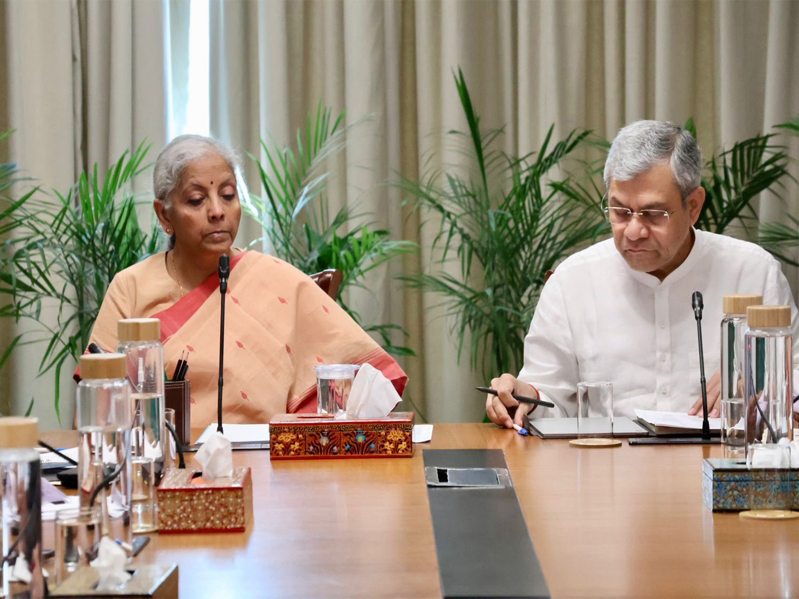 Union Minister for Finance and Corporate Affairs Nirmala Sitharaman, Union Minister for Electronics and Information Technology Ashwini Vaishnaw (Photo/ @FinMinIndia)