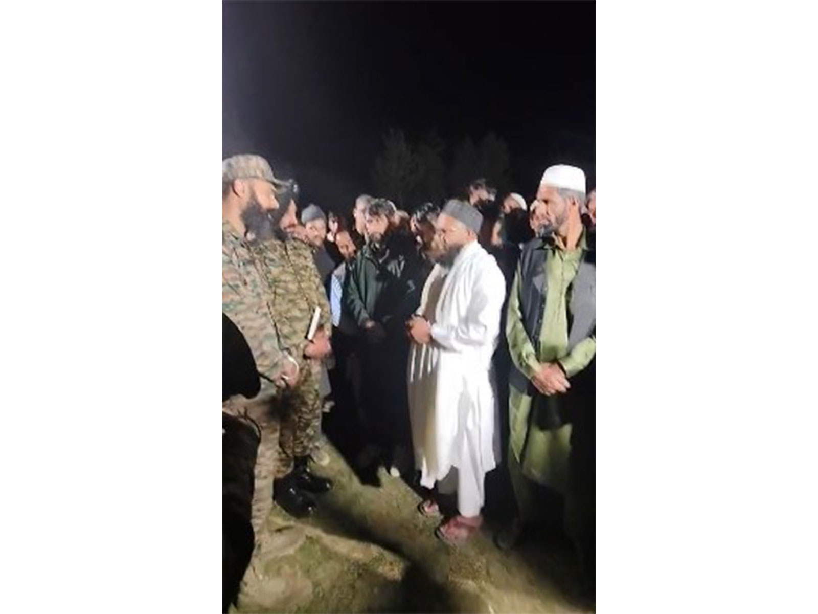 Indian Army pays tribute to key Op Sarp Vinash figure Fazal Hussain Tahir (Photo/RRB) 