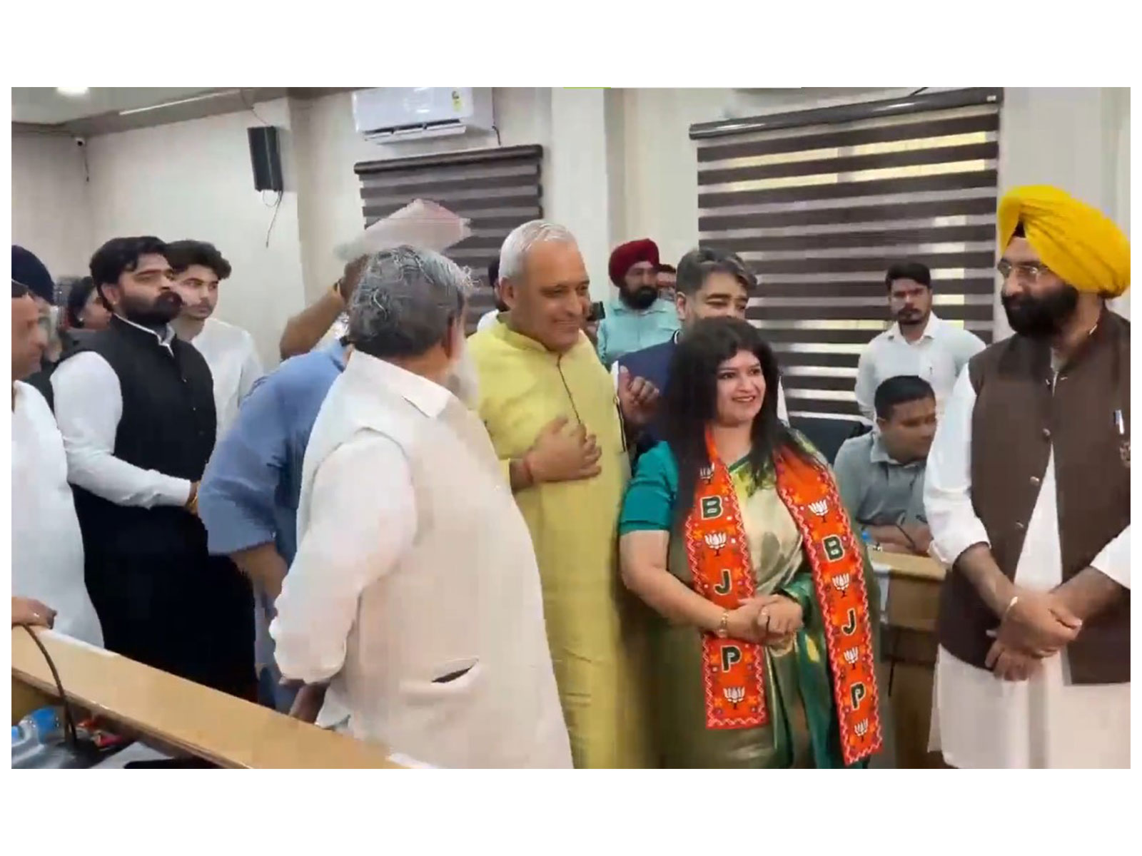 BJP leaders, including Anil Vij and Manjinder Singh Sirsa, during Akshita Saini's nomination filing for Ambala mayoral polls (Photo/ANI) 