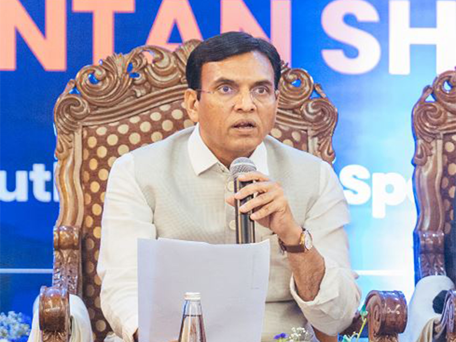 Union Sports Minister Mansukh Mandaviya in Srinagar. (Photo: SAI/MYAS)