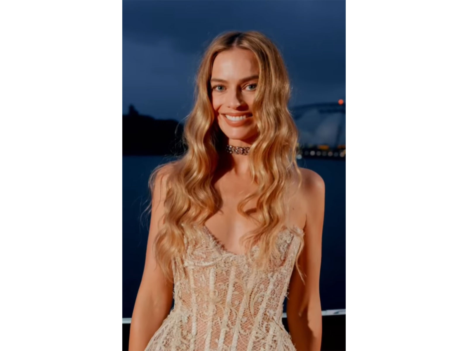 Margot Robbie (Photo/Instagram/@wutheringheightsmovie)