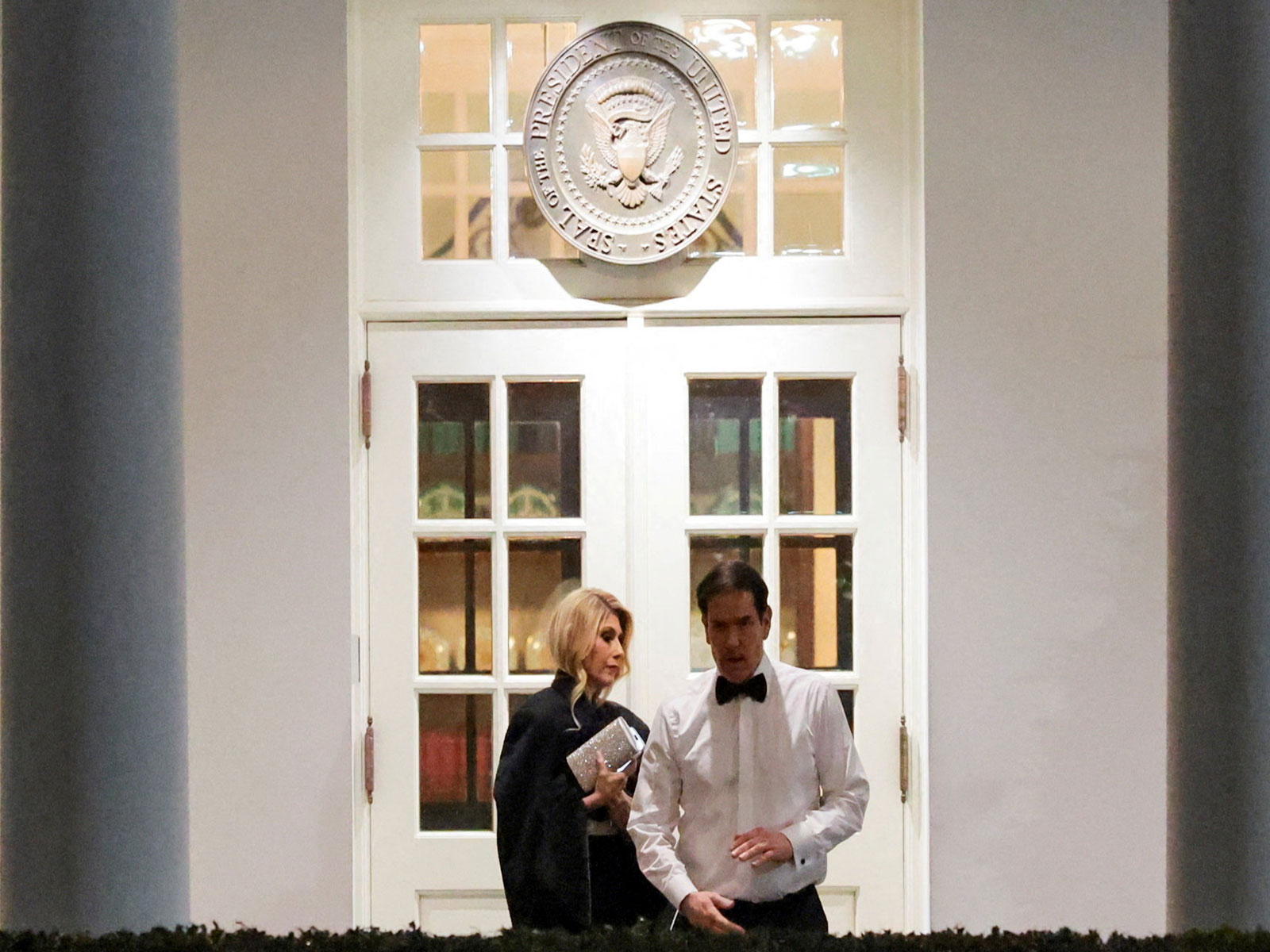 Aftermath of shooting incident (Photo/Reuters)