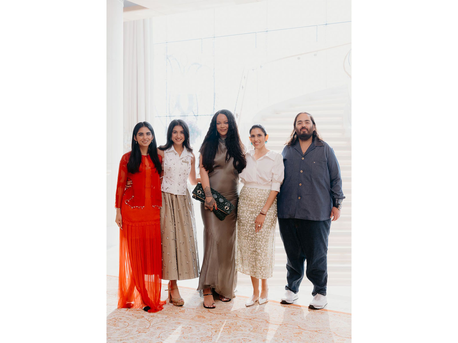 (L to R) Isha Ambani, Radhika Merchant, Rihanna, Shloka Mehta, Anant Ambani (Photo/Reliance Retail)