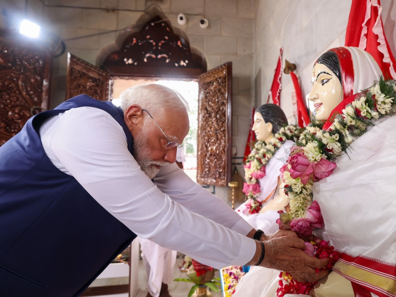 PM Modi at  Matua Thakur Temple (Photo/X/@narendramodi)