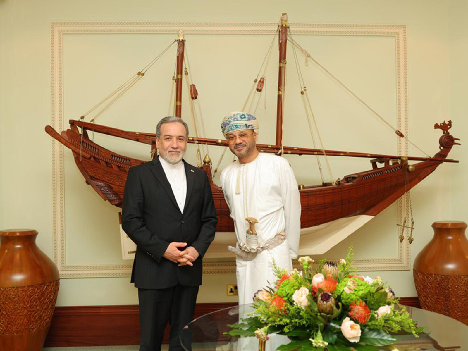 Omani Foreign Minister Badr bin Hamad Al Busaidi meets Iran's Abbas Araghchi in Muscat. (Photo: X/@badralbusaidi)
